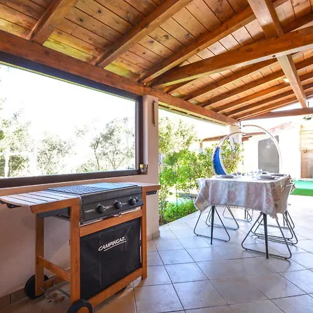 Holiday home Cozy In Torre dei Corsari
